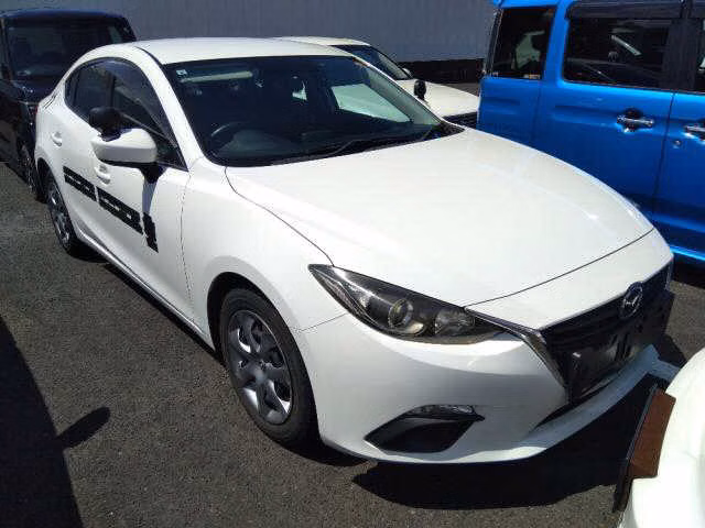 MAZDA AXELA
