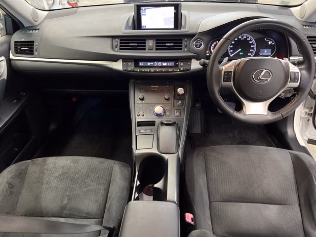 LEXUS CT200H