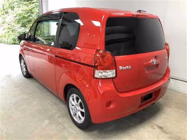 TOYOTA PORTE