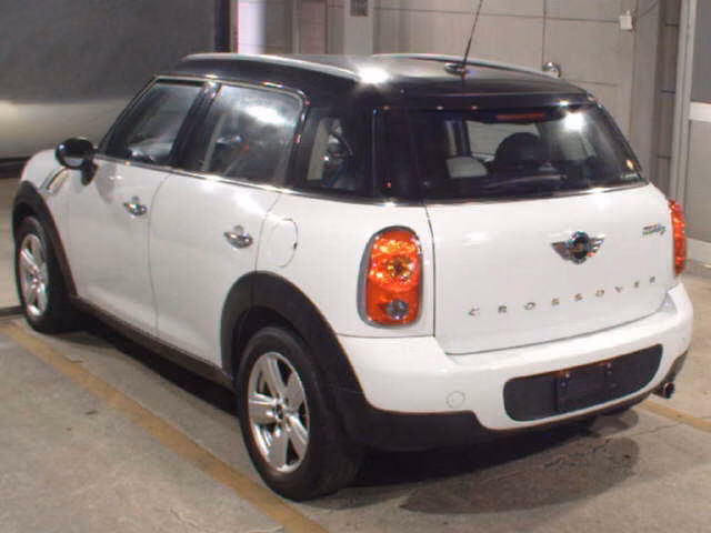 MINI CROSSOVER