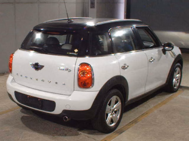 MINI CROSSOVER