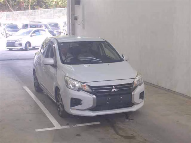 Mitsubishi Mirage