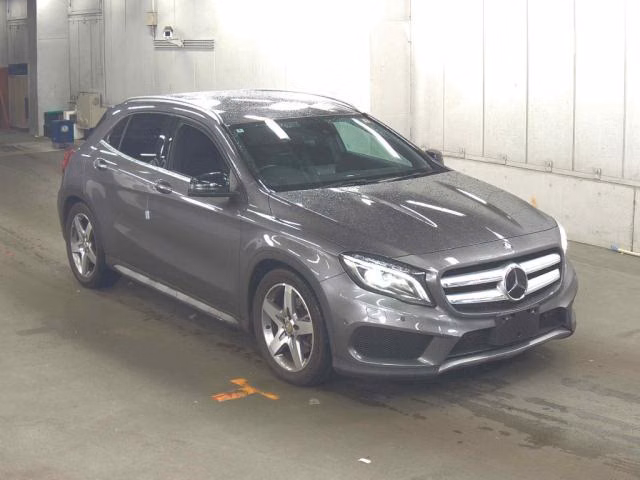 Mercedes-Benz GLA-Class