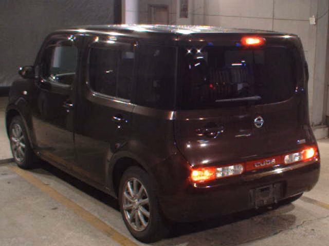 NISSAN CUBE