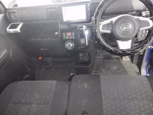 DAIHATSU WAKE