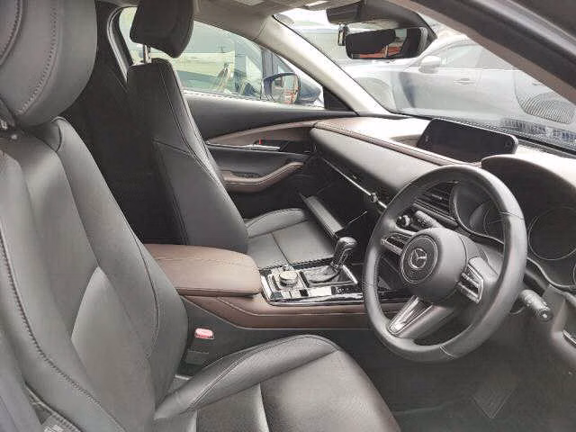 MAZDA CX-30