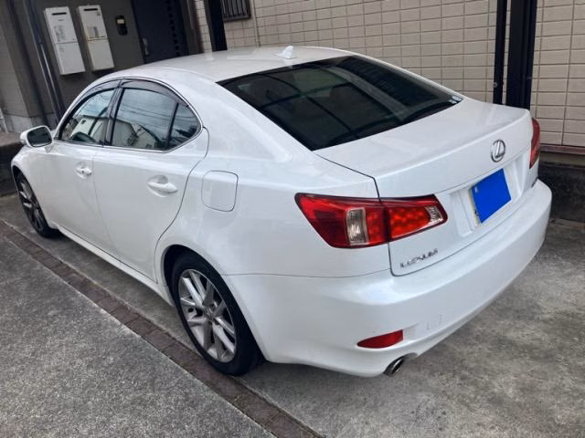 LEXUS IS250