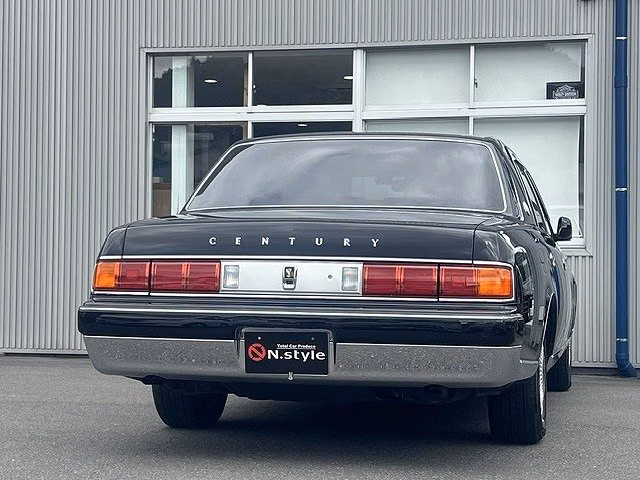 Toyota Century