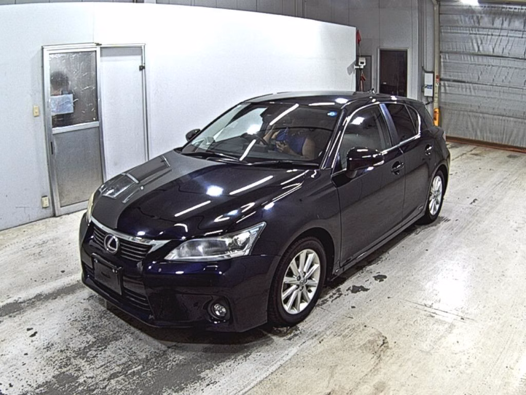 LEXUS CT200H