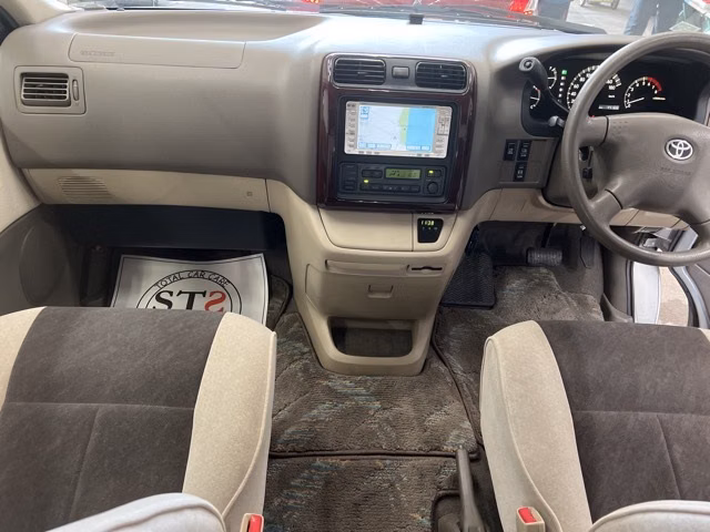 TOYOTA GRANVIA