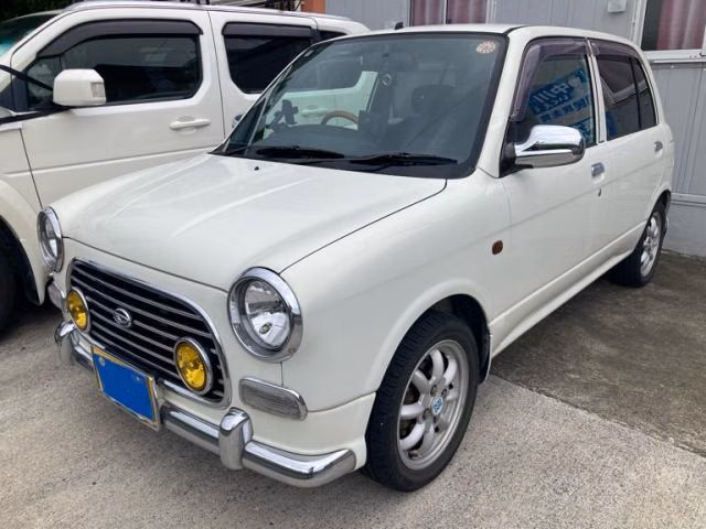 DAIHATSU MIRA GINO