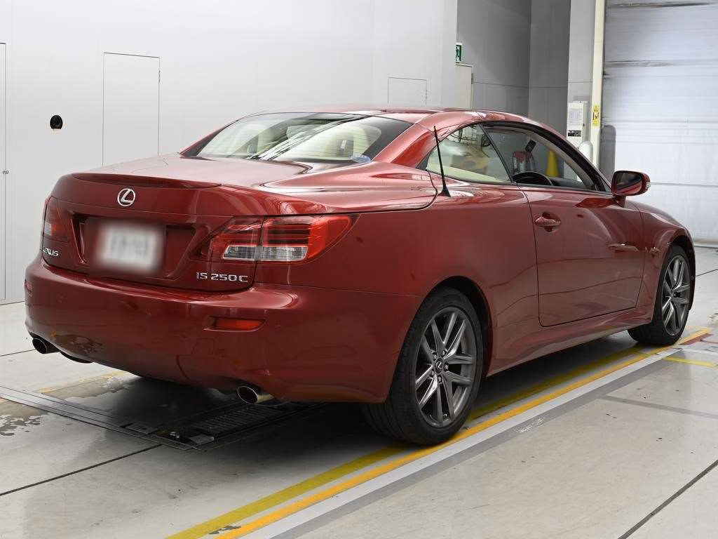 Lexus IS250