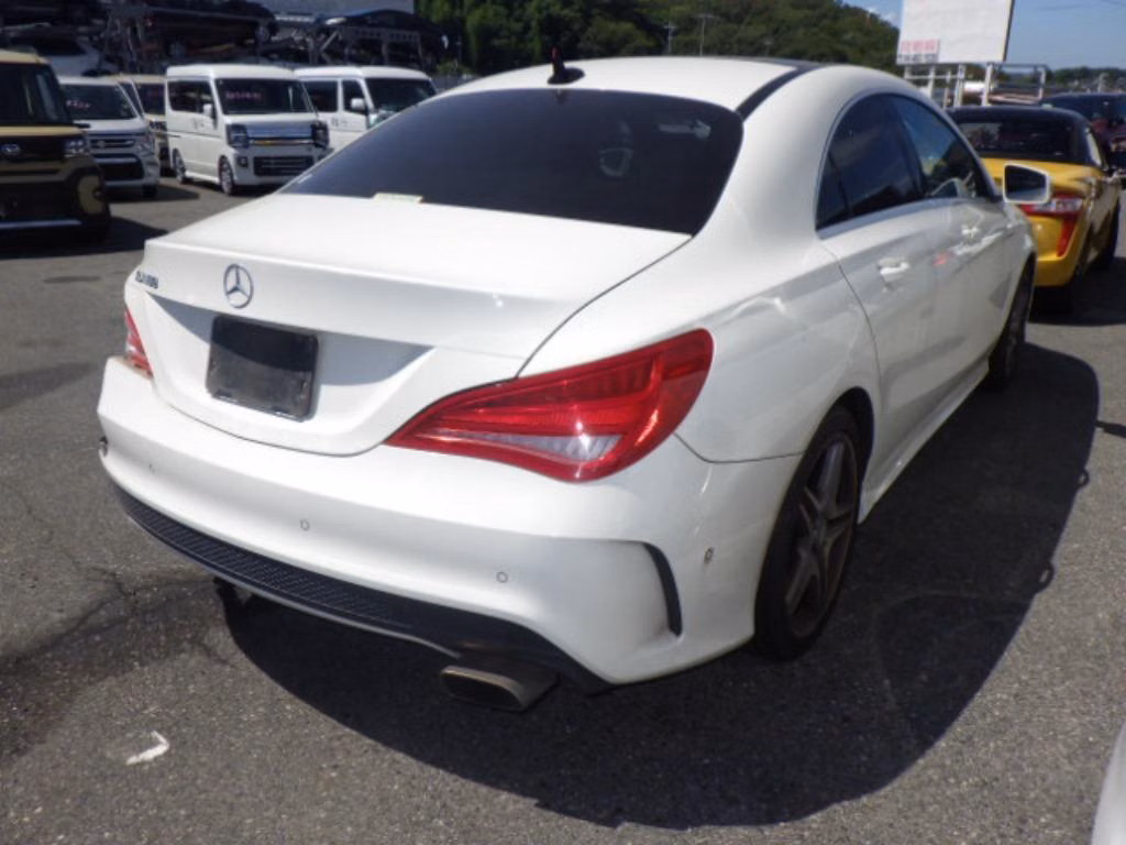 MERCEDES-BENZ CLA-CLASS