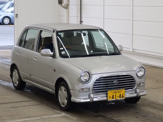 DAIHATSU MIRA GINO