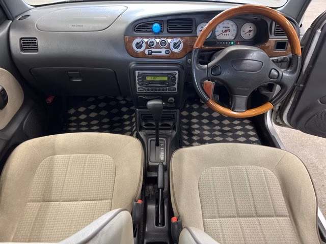 DAIHATSU MIRA GINO
