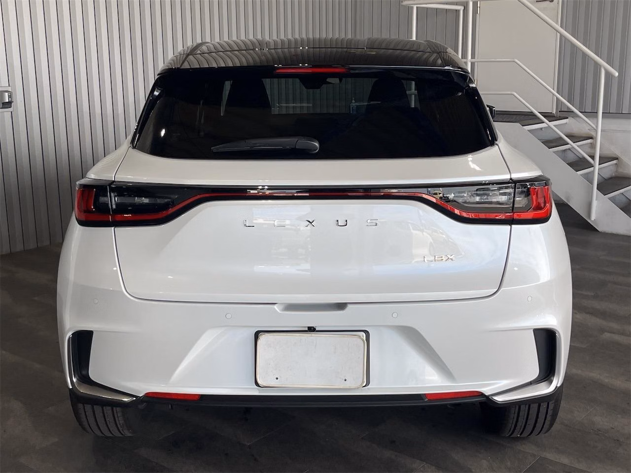 Lexus LBX