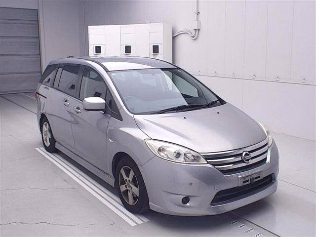 NISSAN LAFESTA
