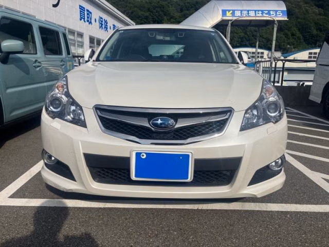SUBARU LEGACY