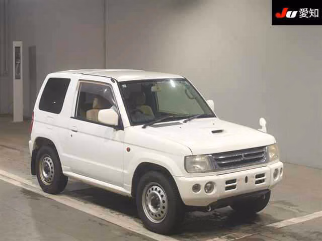 Mitsubishi Pajero Mini