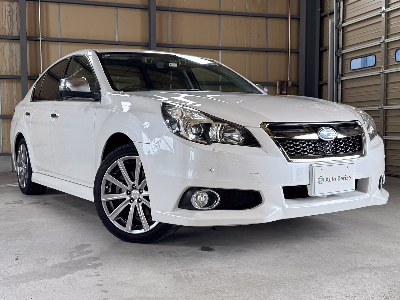 Subaru Legacy B4