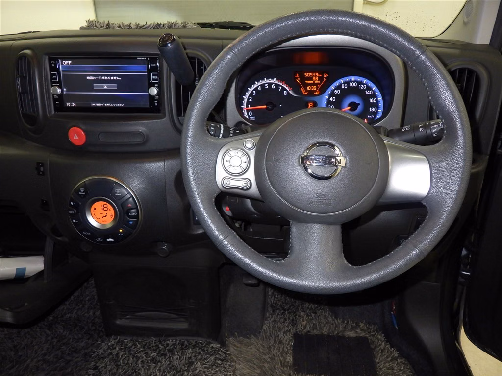 NISSAN CUBE