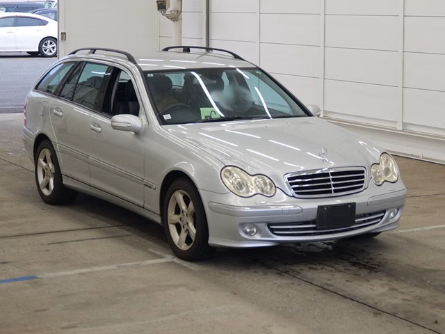 MERCEDES-BENZ C-CLASS