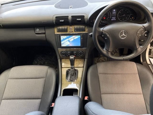 MERCEDES-BENZ C-CLASS