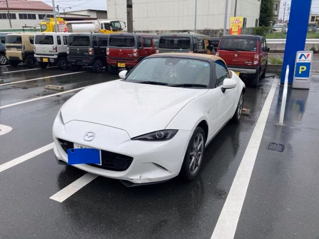 MAZDA ROADSTER