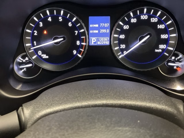 NISSAN FUGA