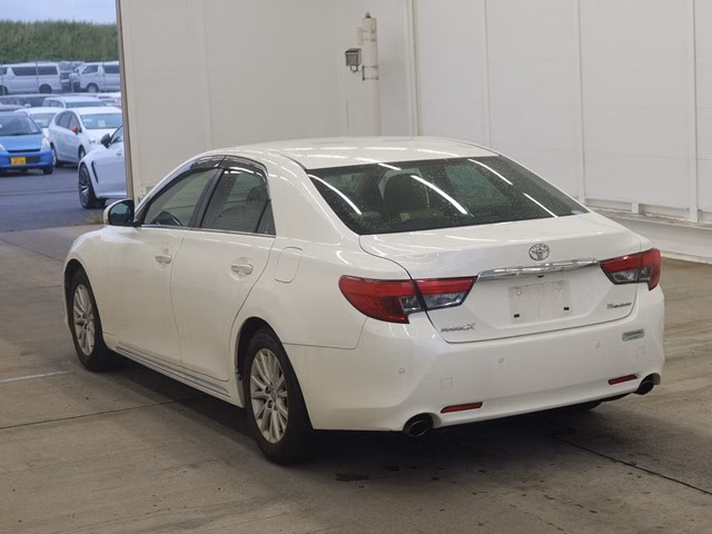 TOYOTA MARK X