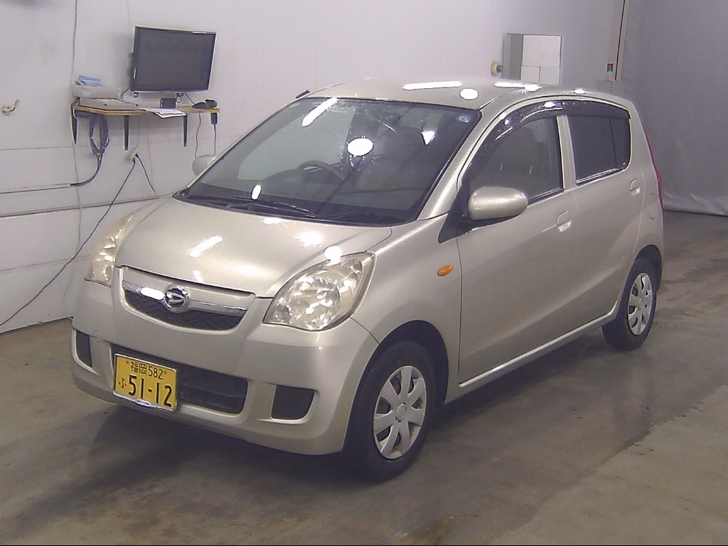 DAIHATSU MIRA