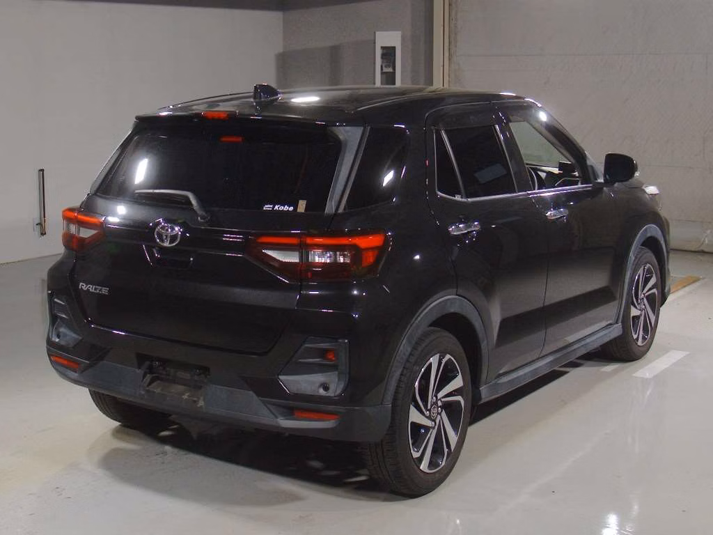 TOYOTA RAIZE