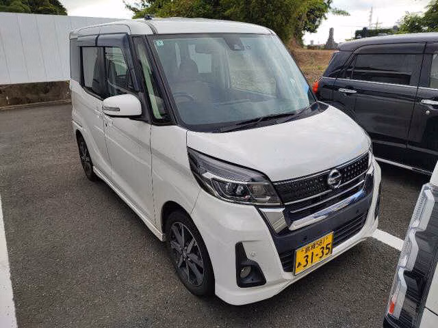 Nissan DAYZ Roox