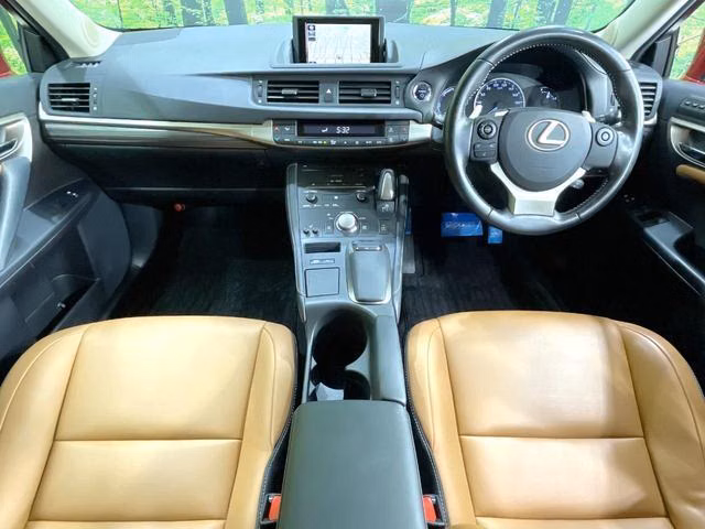 LEXUS CT200H
