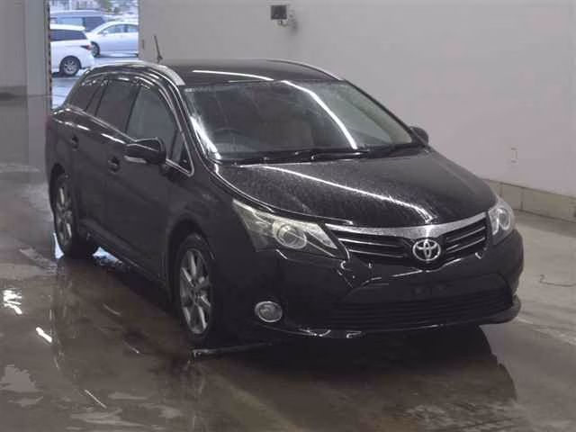 TOYOTA AVENSIS
