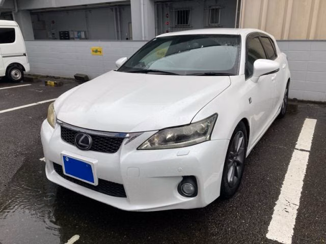 LEXUS CT200H