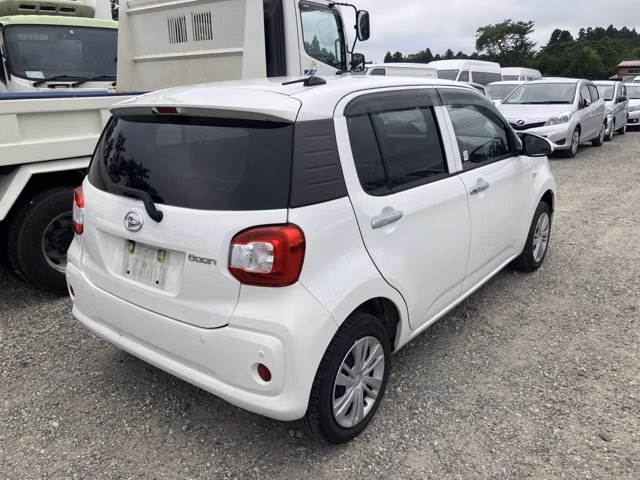 DAIHATSU BOON