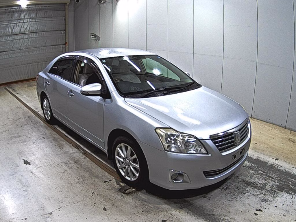 TOYOTA PREMIO
