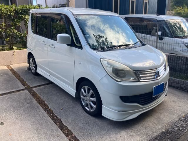 Mitsubishi Delica D:2