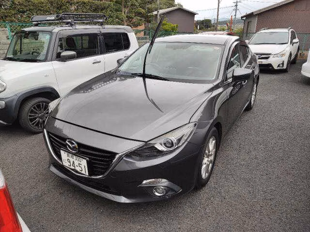 MAZDA AXELA