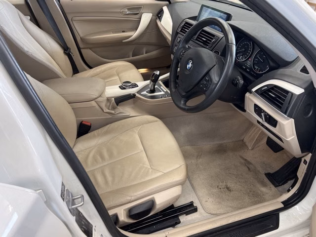 BMW 1-SERIES