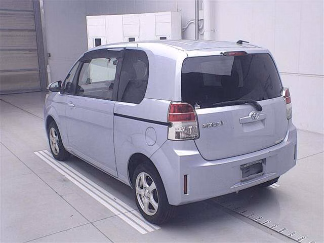 TOYOTA SPADE