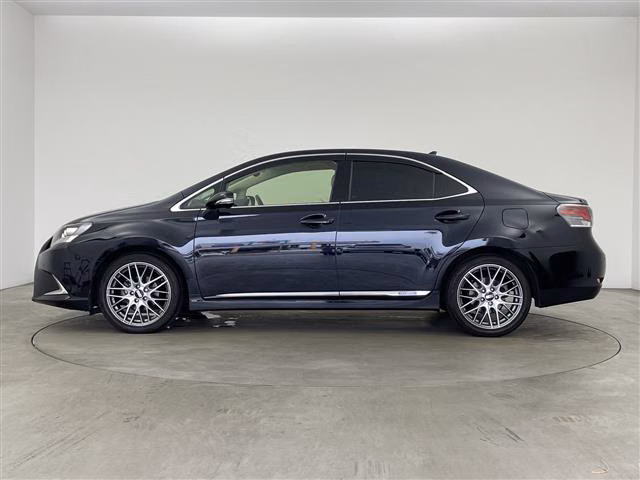 Lexus HS250h
