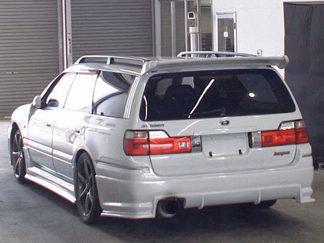 Nissan Stagea