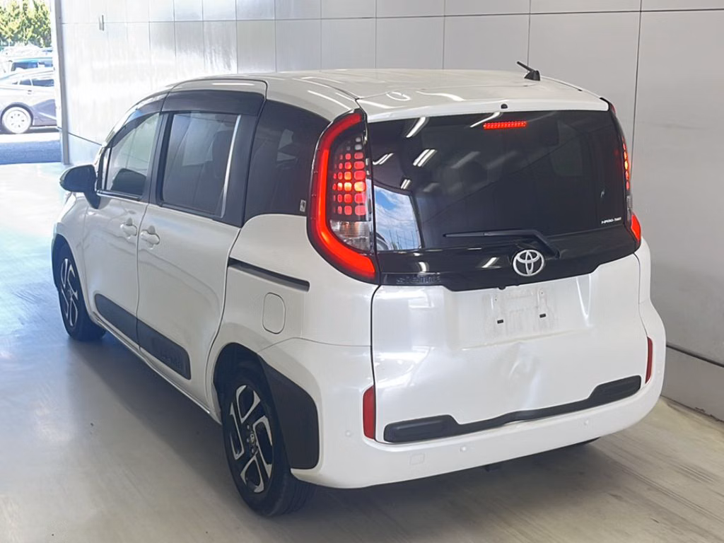 TOYOTA SIENTA