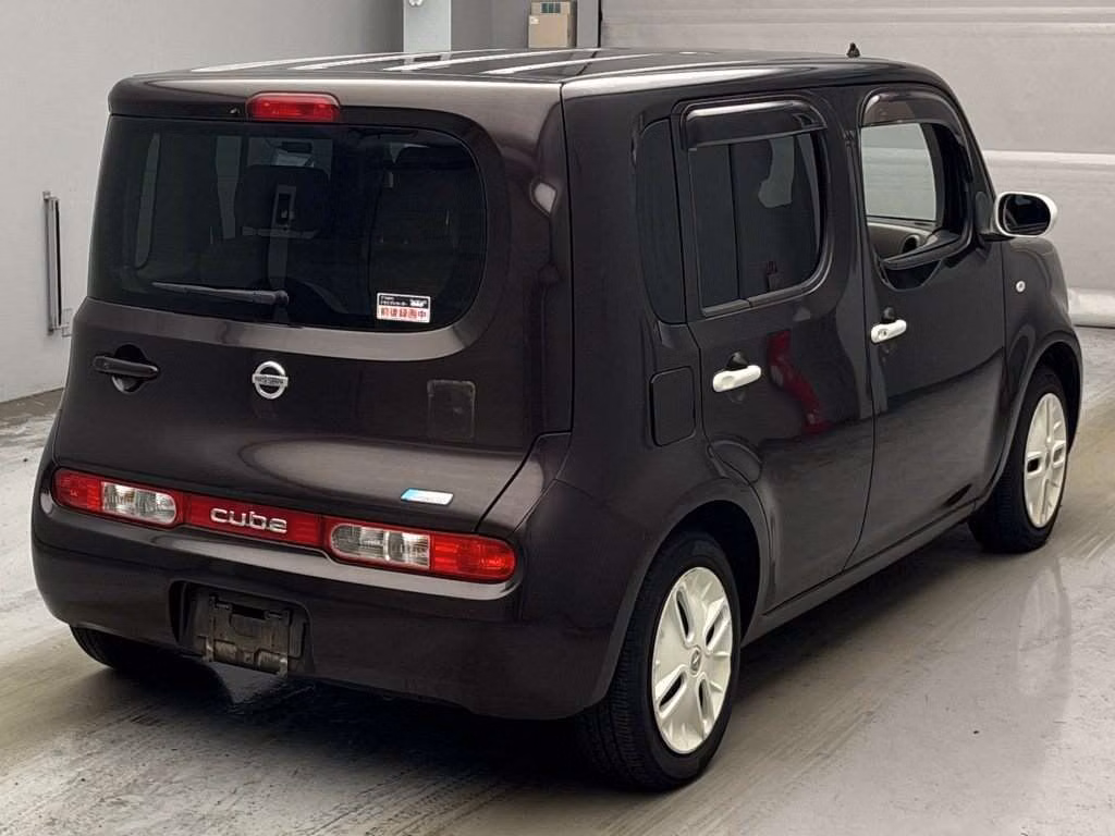 NISSAN CUBE
