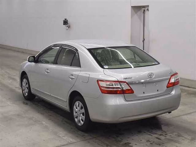 TOYOTA PREMIO