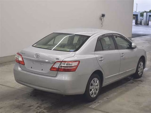 TOYOTA PREMIO