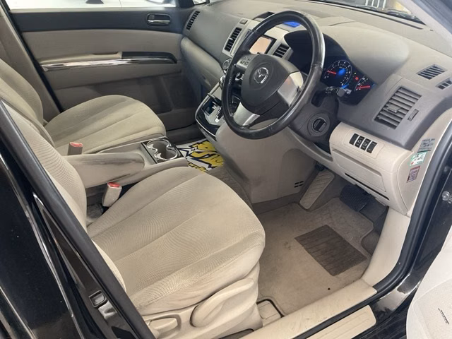 MAZDA MPV