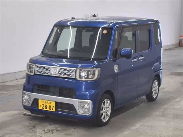 DAIHATSU WAKE